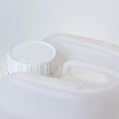 Líquido Limpador para Saída de Coladeira de Bordas LC 2/30 LCM - Galão 20 Litros Líquido Limpador para Saída de Coladeira de Bordas LC 2/30 LCM - Galão 20 Litros