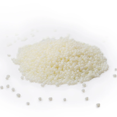 Cola Hotmelt EVA Granulada para Fechamento de Caixa - MAF 50 - Pacote 25 kg Cola Hotmelt EVA Granulada para Fechamento de Caixa - MAF 50 - Pacote 25 kg
